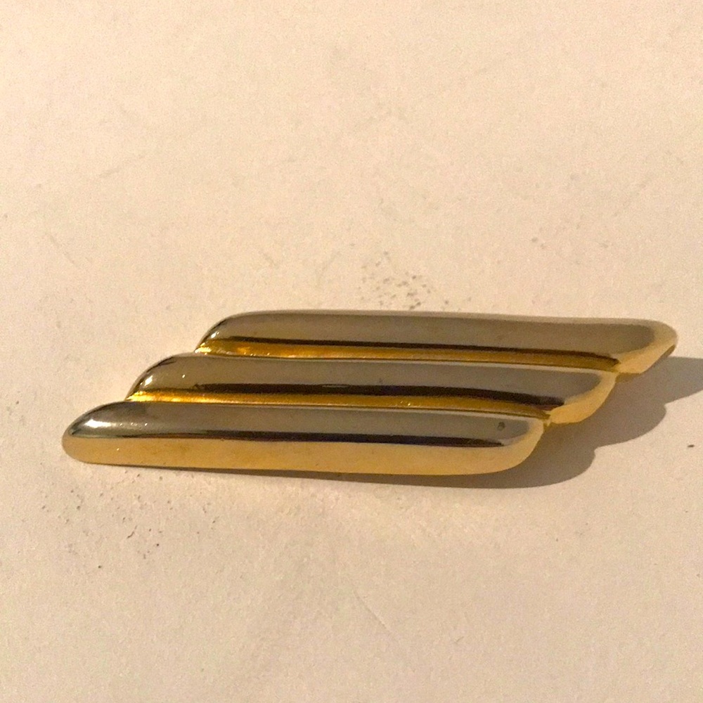 Gold Art Deco Pin